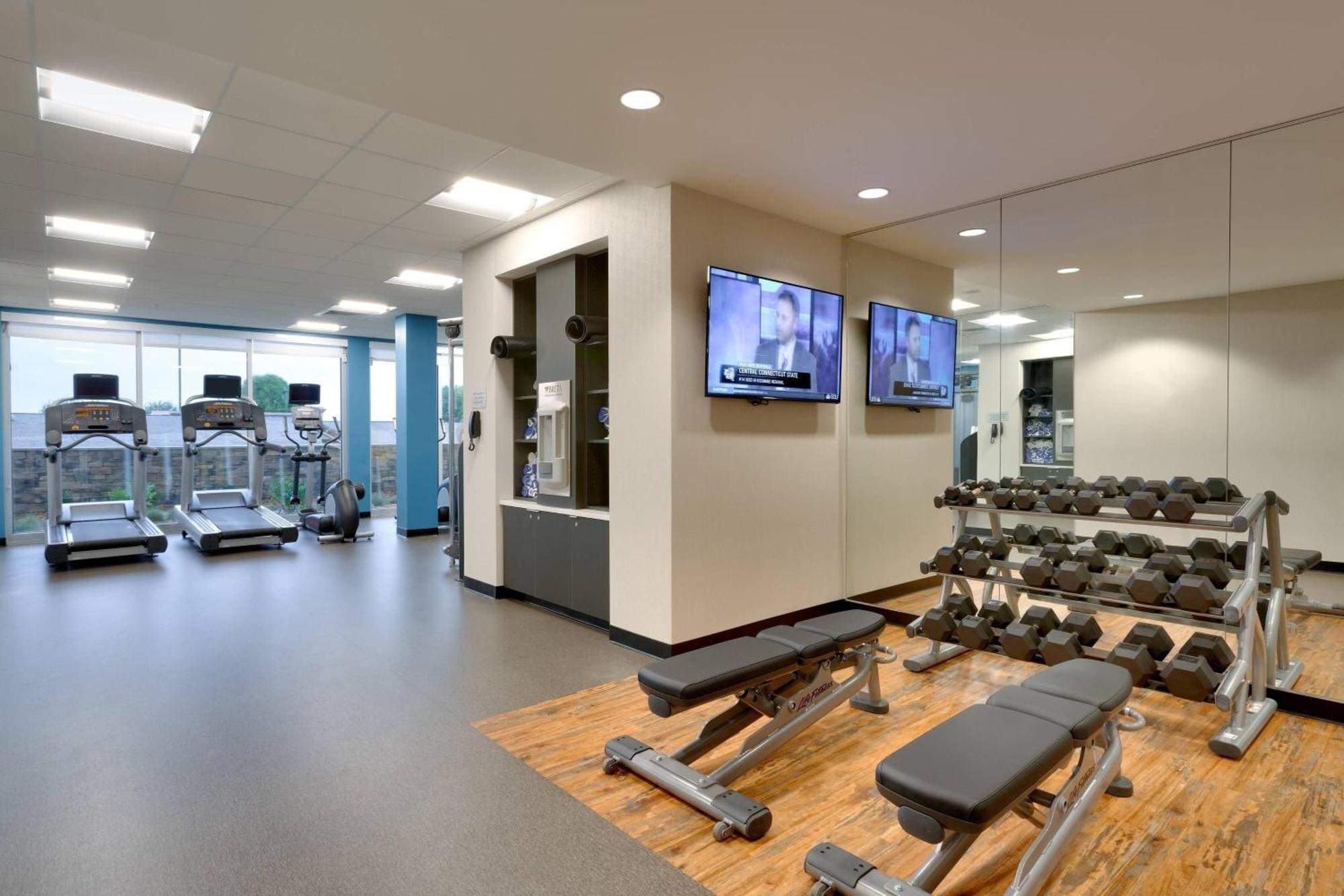 Fairfield Inn & Suites By Marriott Springfield North Εξωτερικό φωτογραφία