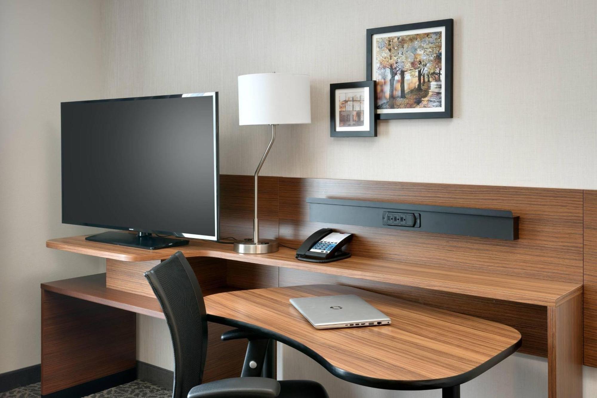 Fairfield Inn & Suites By Marriott Springfield North Εξωτερικό φωτογραφία